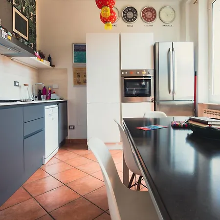 Attico Dei Poeti Apartment