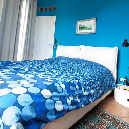 Apartment Attico Dei Poeti *